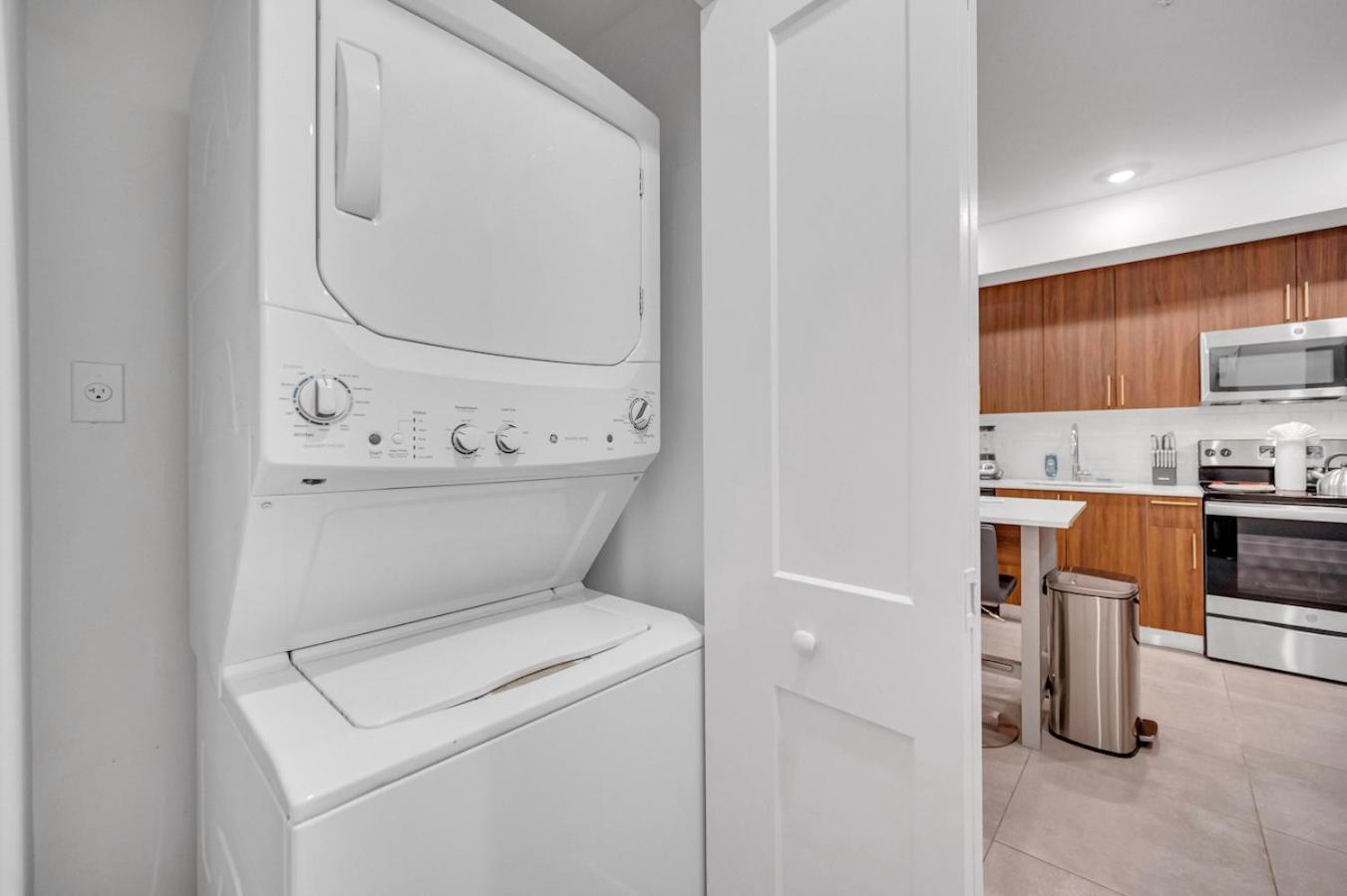 Apartament Modern Unit In The Heart Of Downtown Miami With Free Parking Zewnętrze zdjęcie